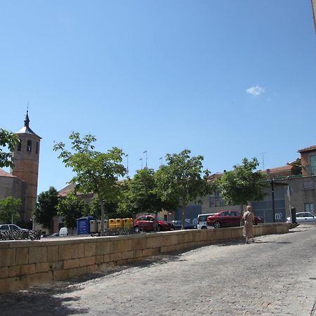 Alojamiento Losillas 2 Avila Bagian luar foto