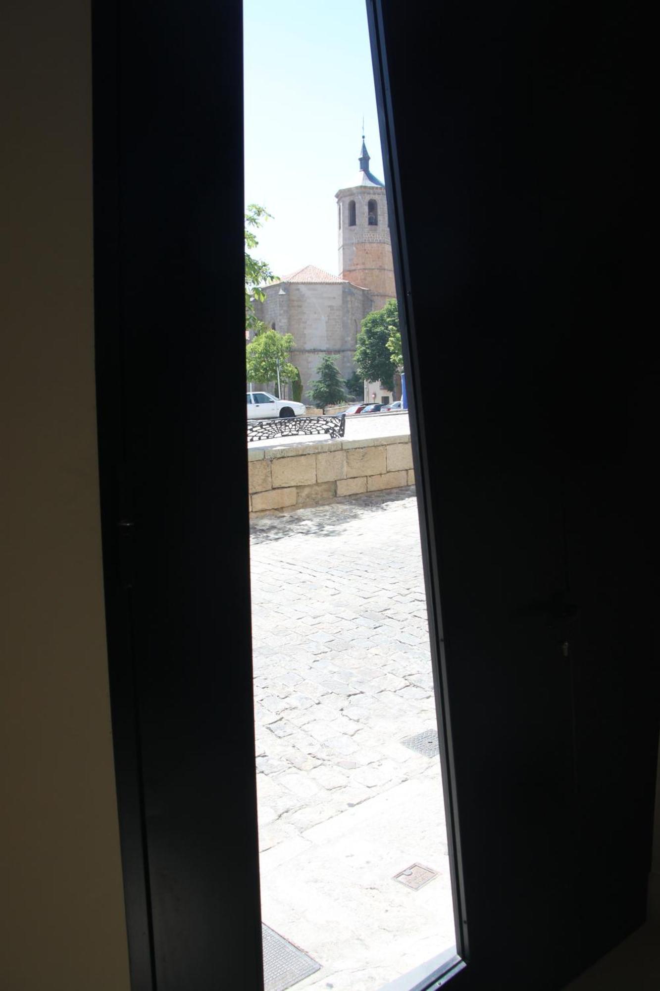 Alojamiento Losillas 2 Avila Bagian luar foto